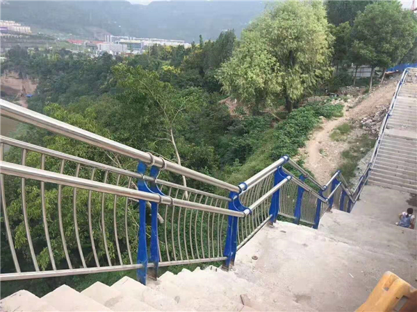 赣州不锈钢桥梁栏杆